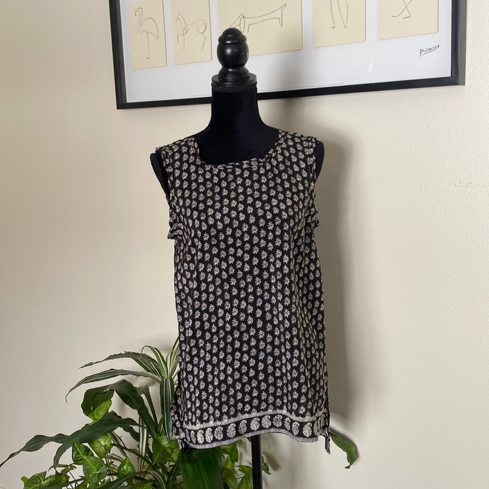 Madewell Sleeveless black print Silk Top